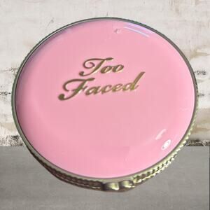 Too Faced Cloud Crush Blurring Blush in Candy Clouds NEW